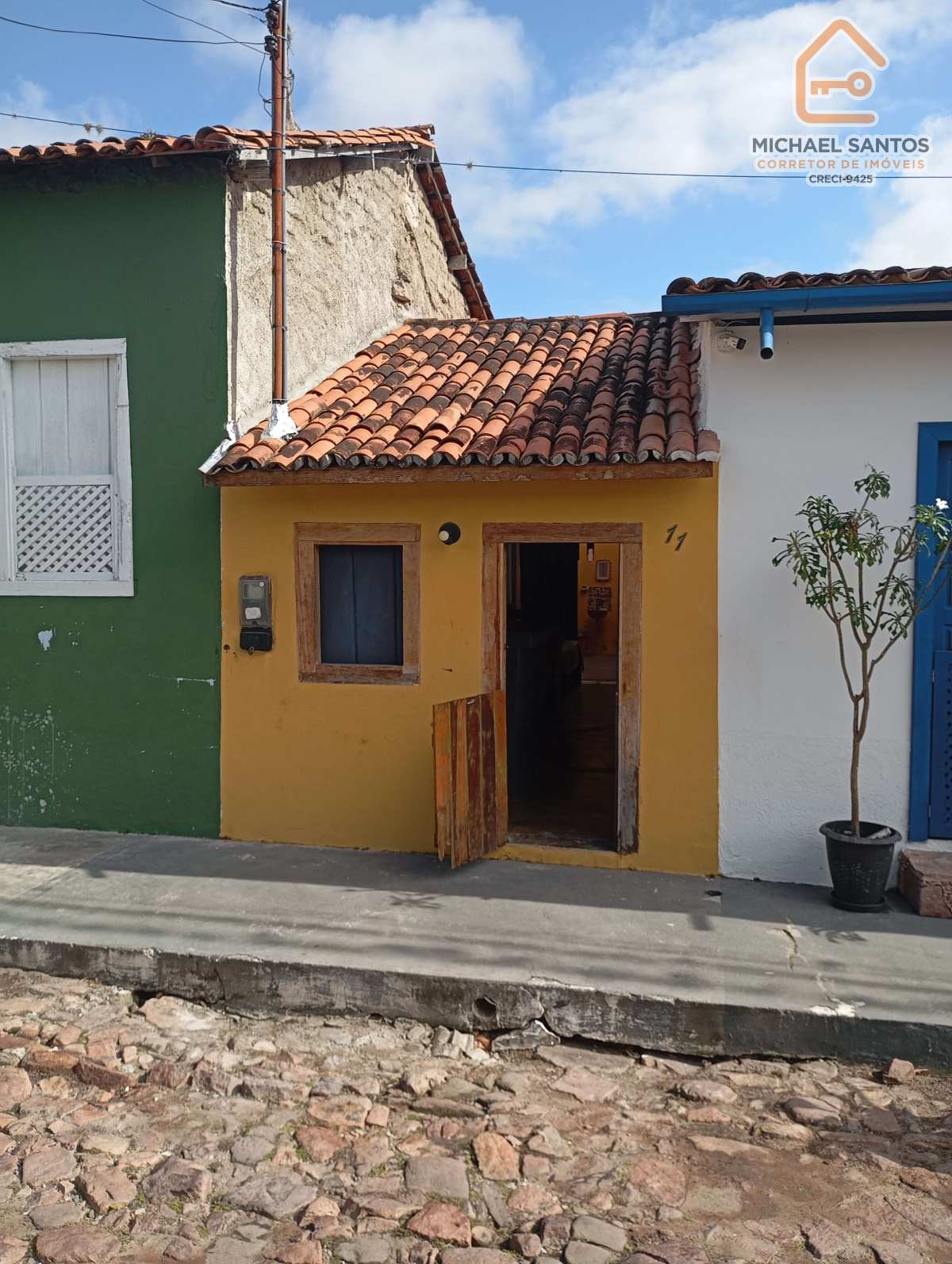 Casa 1 quarto mobiliada, Centro de Mucugê-ba, pacote para Festival de Forró da Chapada Diamantina, ideal para um casal com filho ou amigo, um brinco! - Michael o Corretor da Chapada