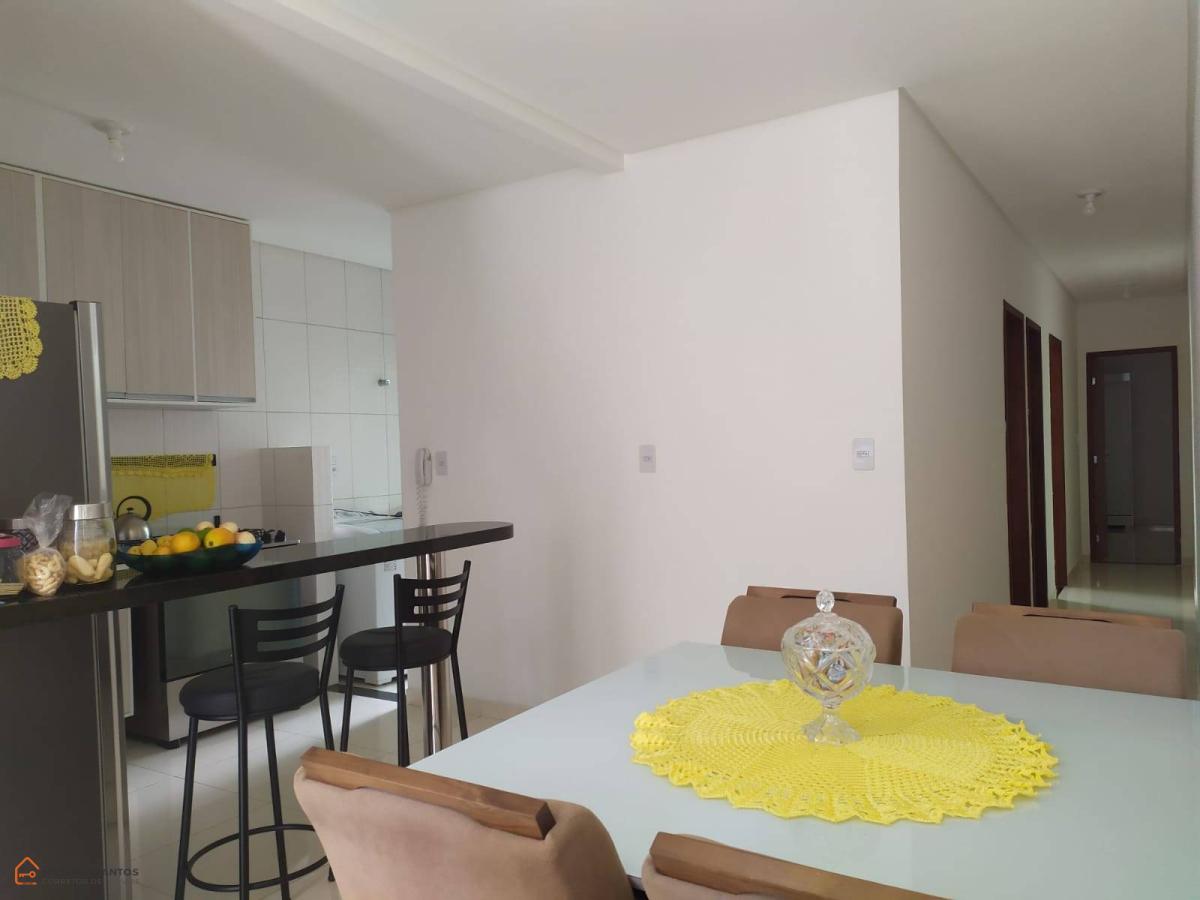 Casa 3 quartos, Ibirapuera, Vitória da Conquista, 3 garagens, armários prontos na cozinha americana, casa nova com. 2 anos de uso, super oportunidade! - Michael o Corretor da Chapada